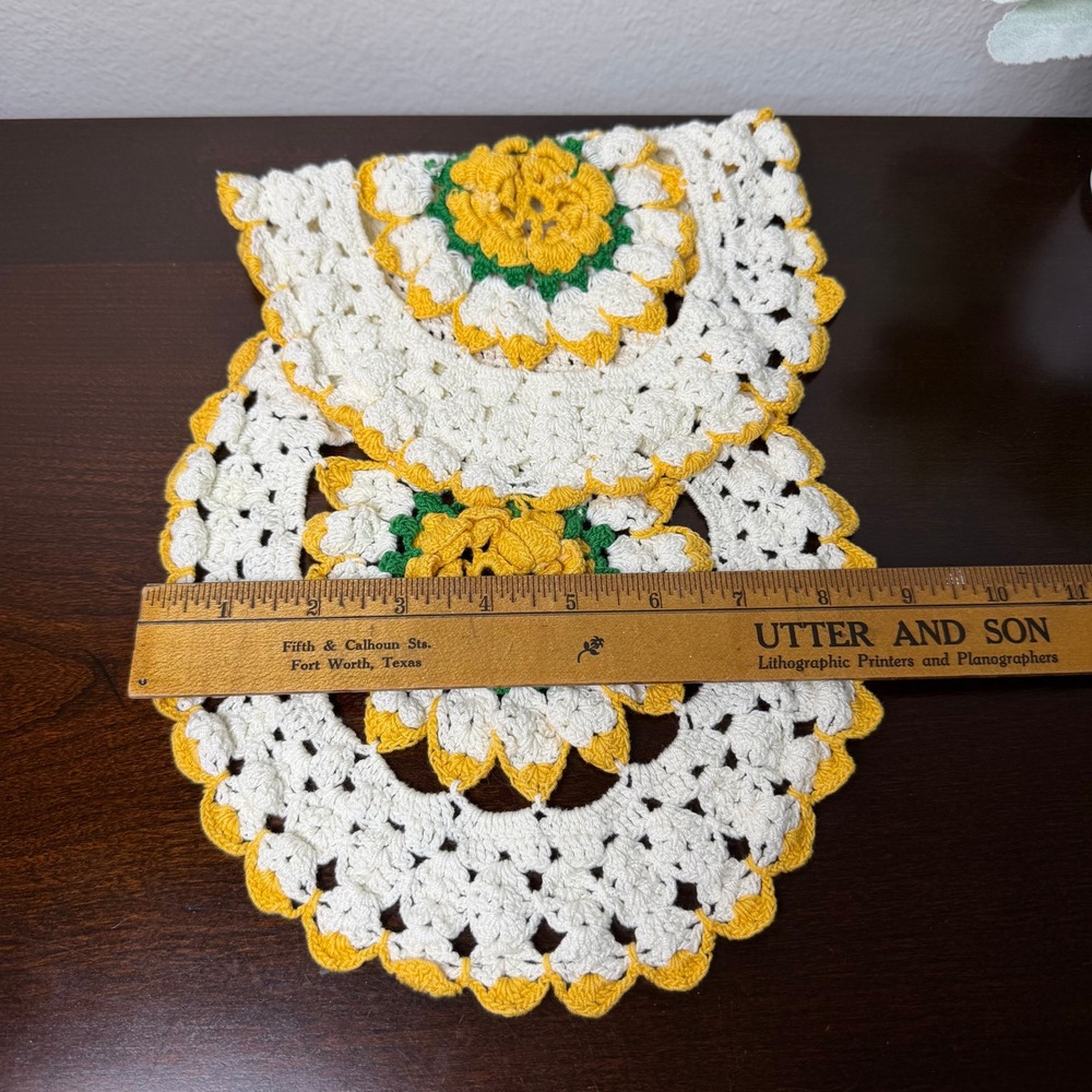 Vintage Handmade Crochet‎ Sunflower Doily Set White Yellow Green Floral 2 Piece - Picture 5 of 6